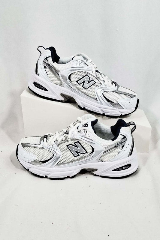 De mooiste colorways van de New Balance 530 die je nu kunt scoren