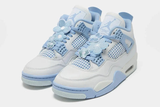 Jordan 4 Retro Forget Me Not is iconisch, vrouwelijk en vol betekenis