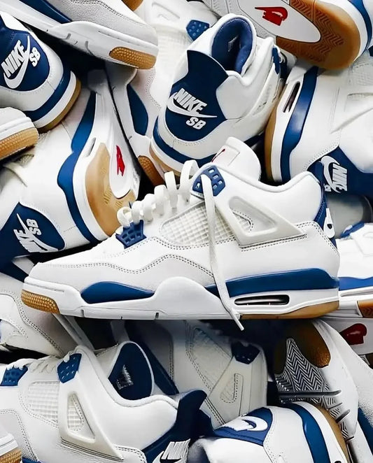 Nike SB x Air Jordan 4 ‘Navy’ – De Ultieme Hype-Sneaker voor 2025
