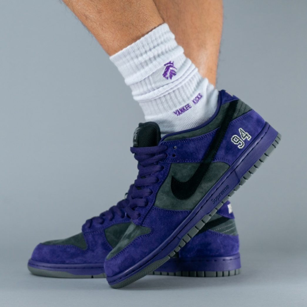 Nike SB Dunk Low Supreme 94 Ink – Een exclusieve sneaker voor echte liefhebbers