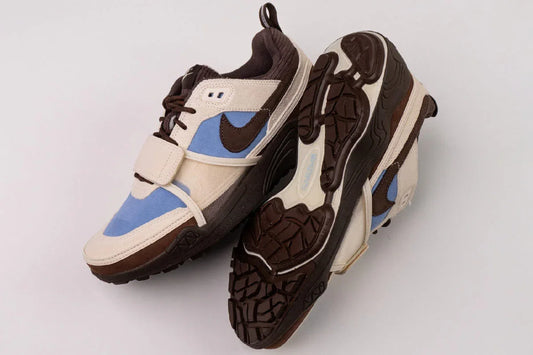 Nike Zoom Field Jaxx Travis Scott Leche Blue is dé next level collab van het jaar