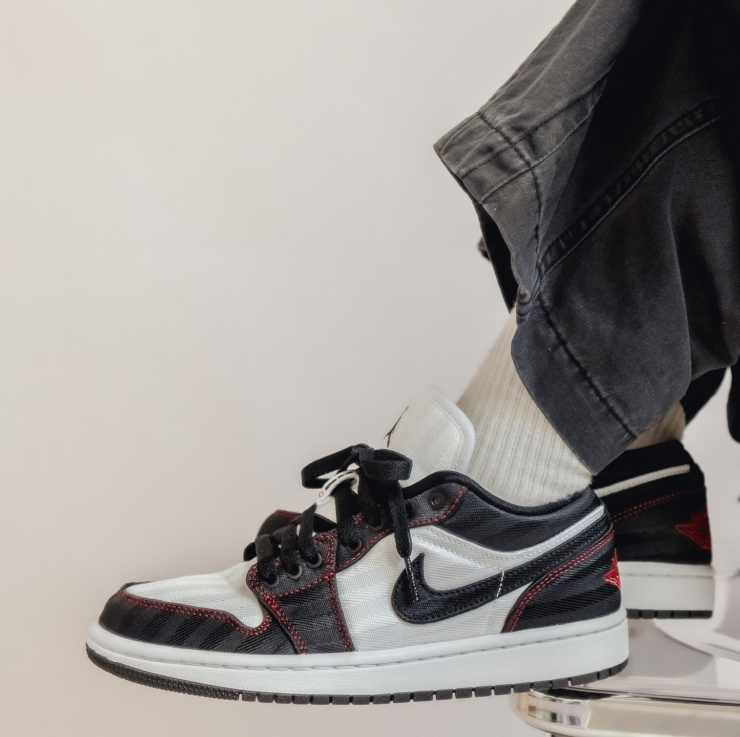Air Jordan 1 Low SE Utility