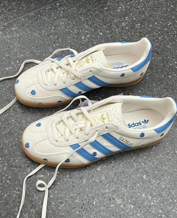 Adidas Gazelle Indoor Light Blue Floral (Women's)