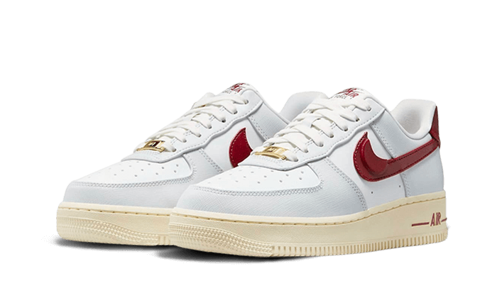 Nike Air Force 1 Low „Just Do It“-Anhänger