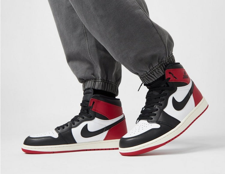 Air Jordan 1 Retro High OG Black Toe neu interpretiert