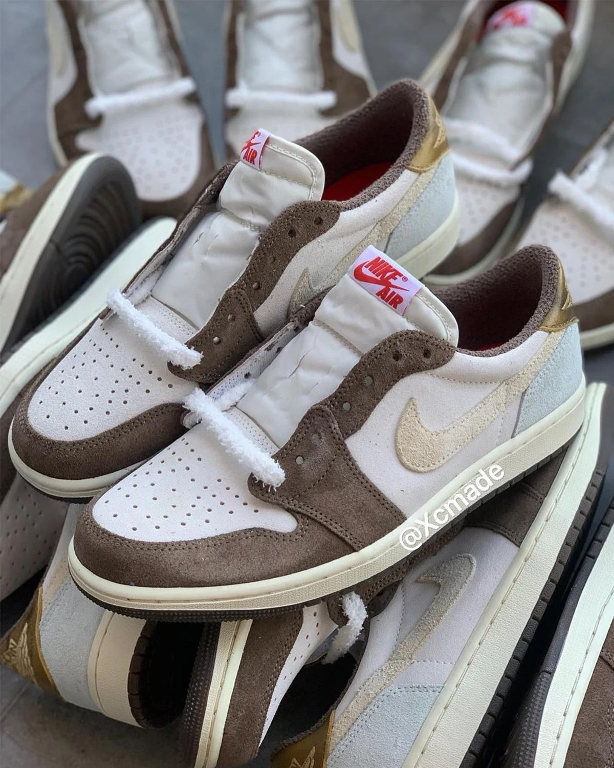 Jordan 1 Retro Low OG Year of the Rabbit