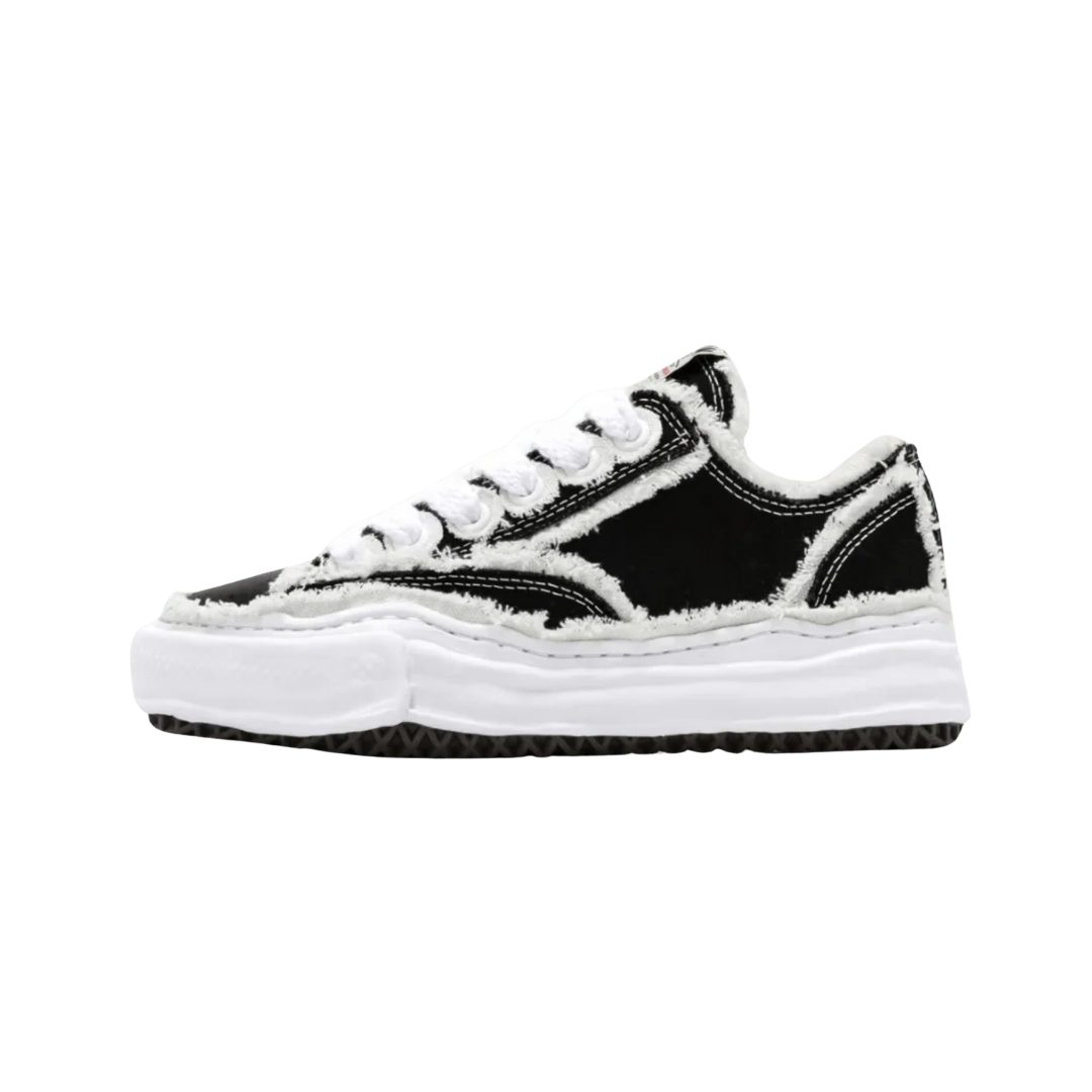 Maison Mihara Yasuhiro Peterson OG Sole Canvas Low Frayed Black