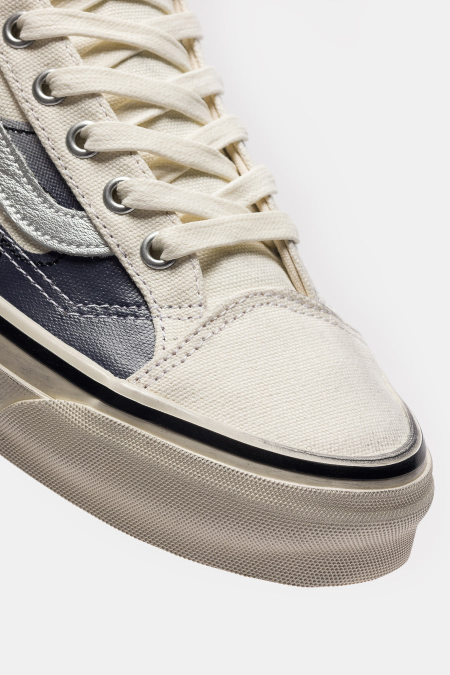 Vans LX Old Skool Archive Flame White detail 5