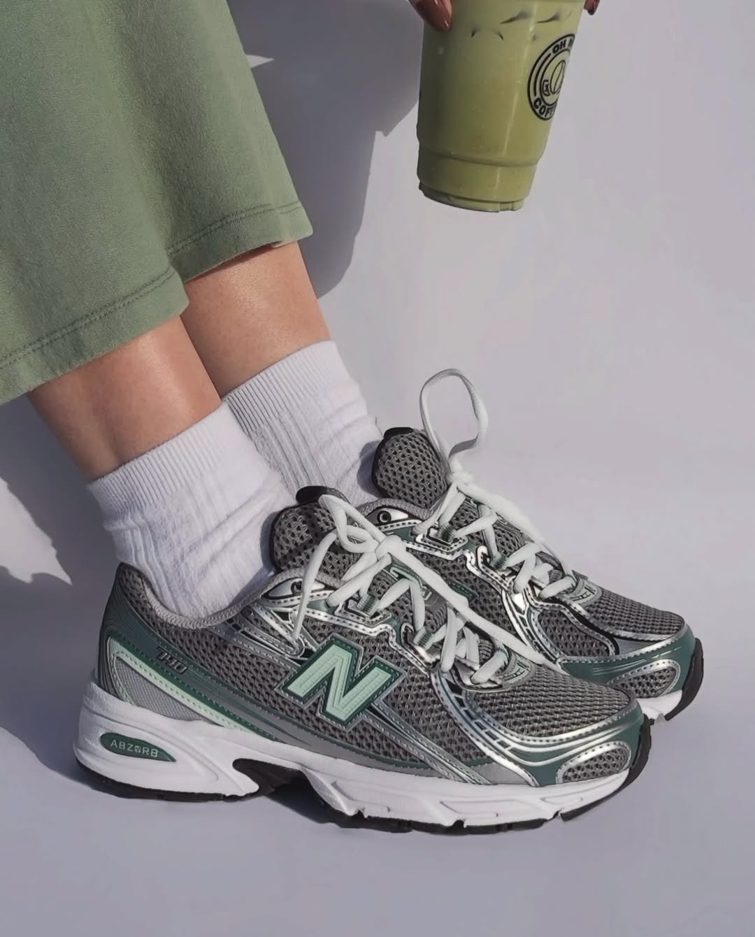 New Balance 740v2 Silver Metallic New Spruce