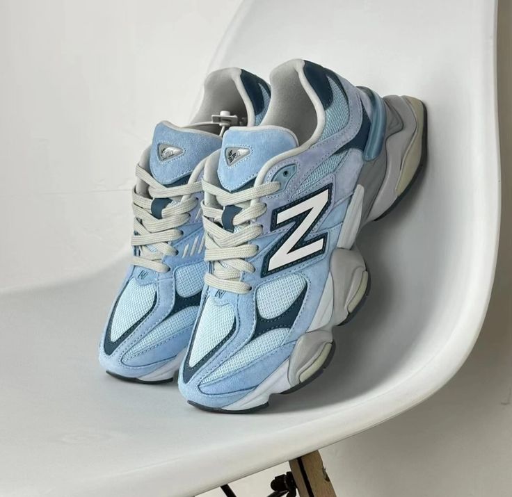 New Balance 9060 Chrome Blue