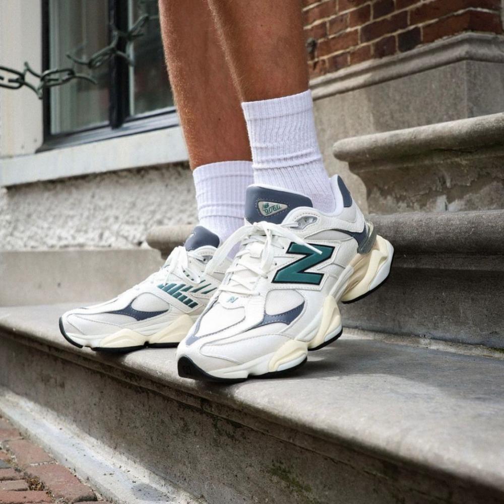 New Balance 9060 New Spruce