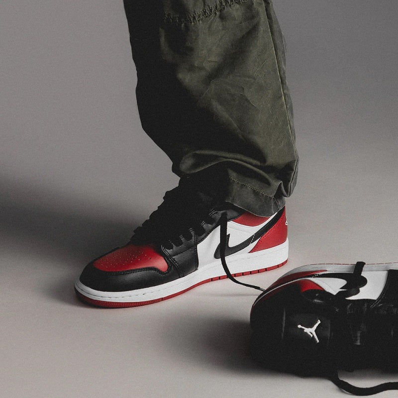 Nike Air Jordan 1 Low Bred Toe