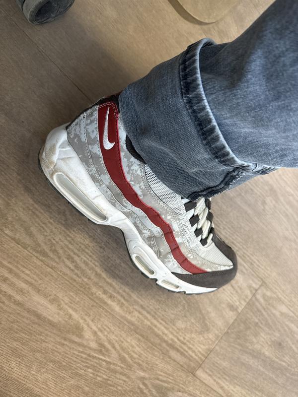 Nike Air Max 95 SE Social FC