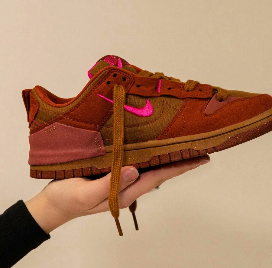 Nike Dunk Low Disrupt 2 Desert Bronze