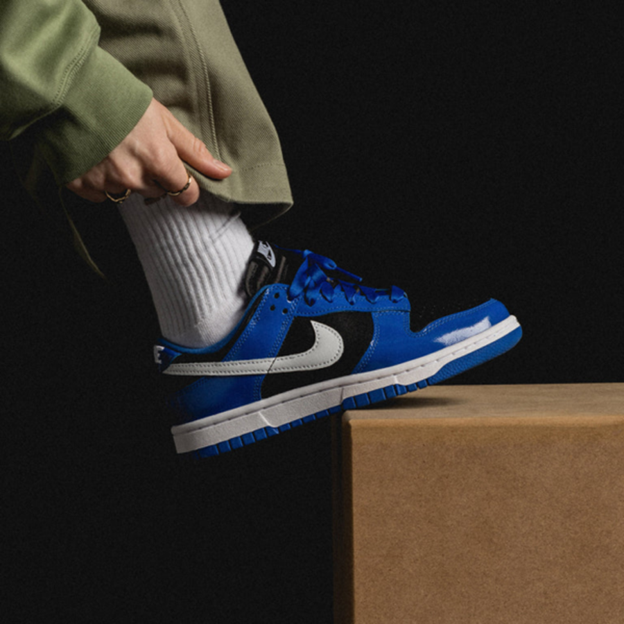 Nike Dunk Low Essential Game Royal