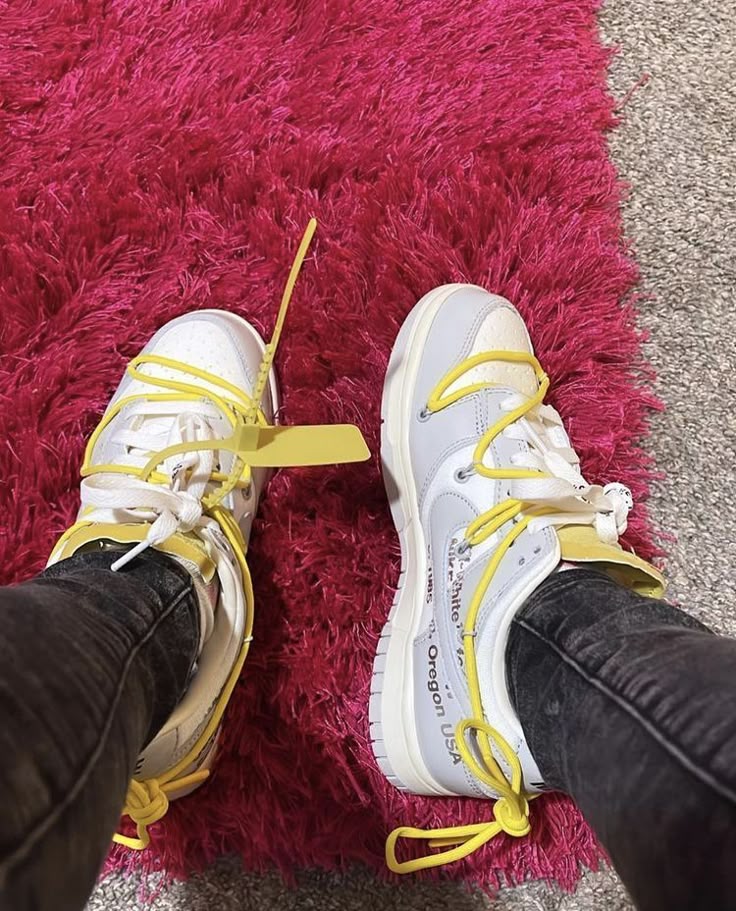 Nike Dunk Low Off-White Lot 29