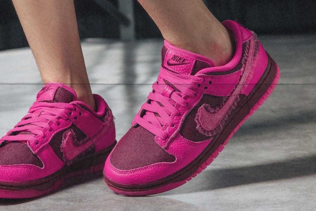 Nike Dunk Low Valentinstag (2022)