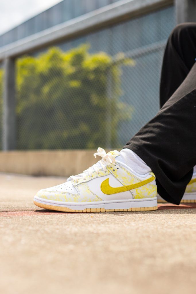 Nike Dunk Low Gelber Streik