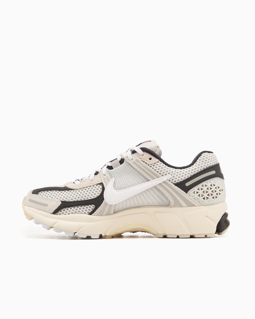 Nike Zoom Vomero 5 Supersonic Light Bone Black
