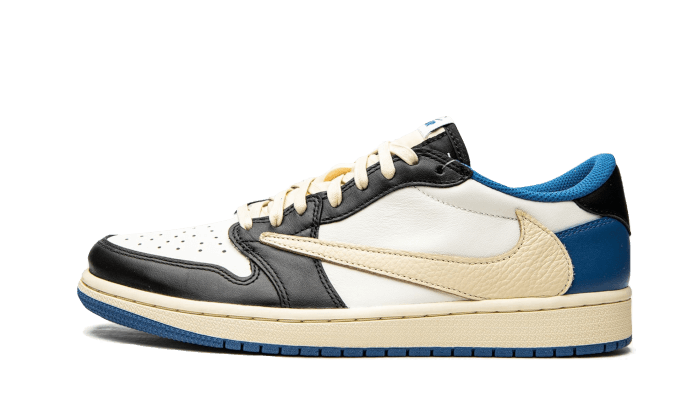 Air Jordan 1 Low Travis Scott Fragment – Capri Amsterdam Air Jordan 1 Low Travis Scott Fragment – Capri Amsterdam