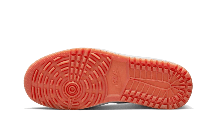Air Jordan 1 Retro High OG Golf Out of the Mud detail 3