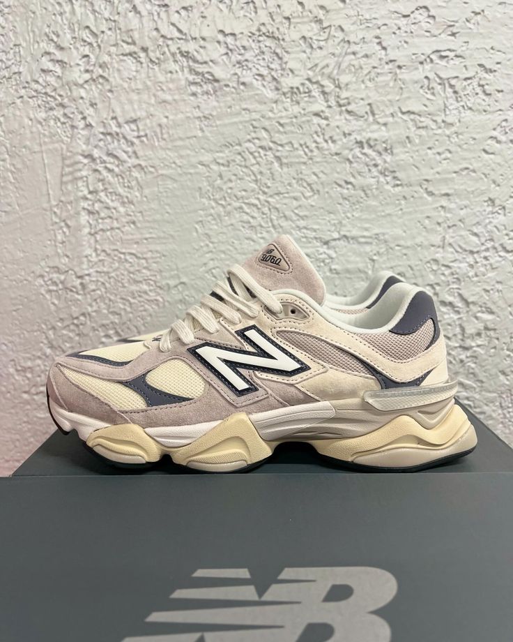 New Balance 9060 Moonrock Linen