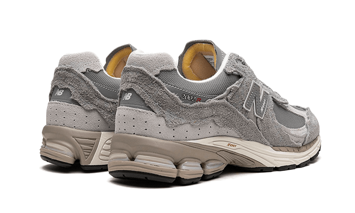 New Balance 2002R Protection Pack Grau