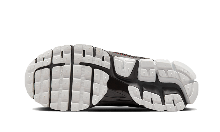 Nike Zoom Vomero 5 Samtbraun