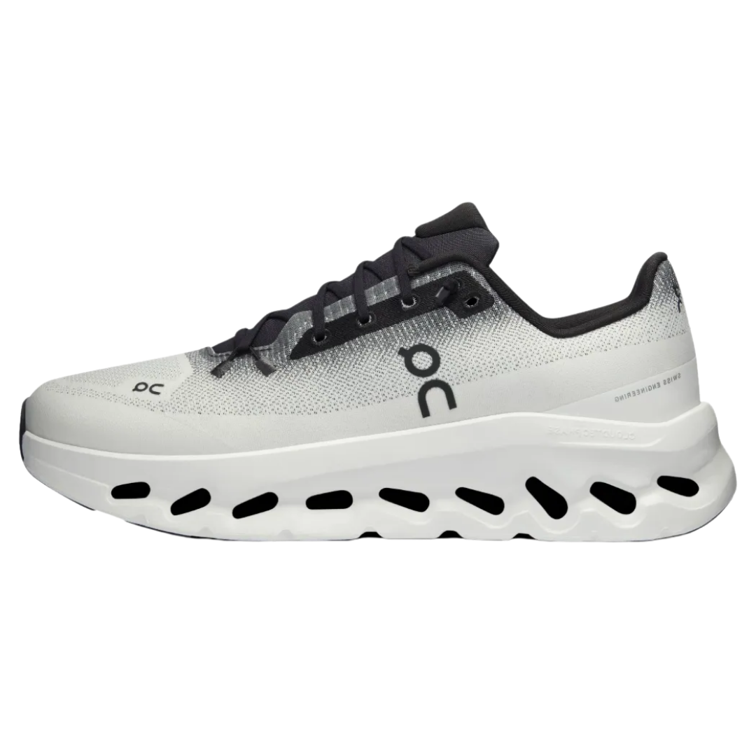 On Running Cloudtilt Black Ivory (Women's) zijkant
