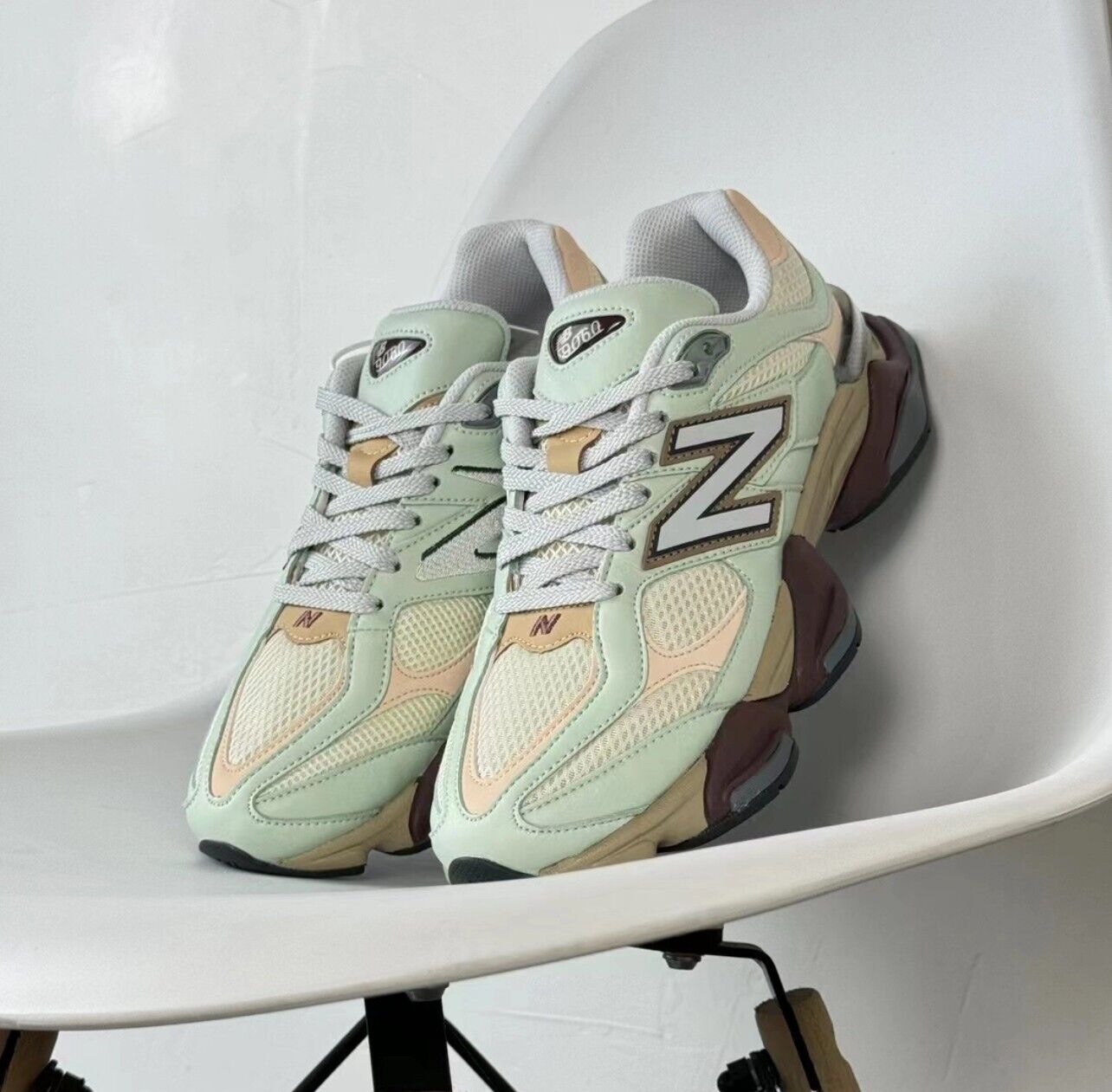 New Balance 9060 Clay Ash