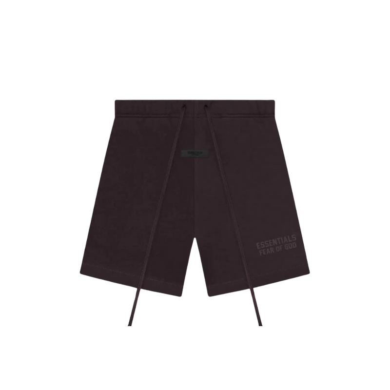 Fear of God Essentials Plum Korte Broek combineren met sneakers