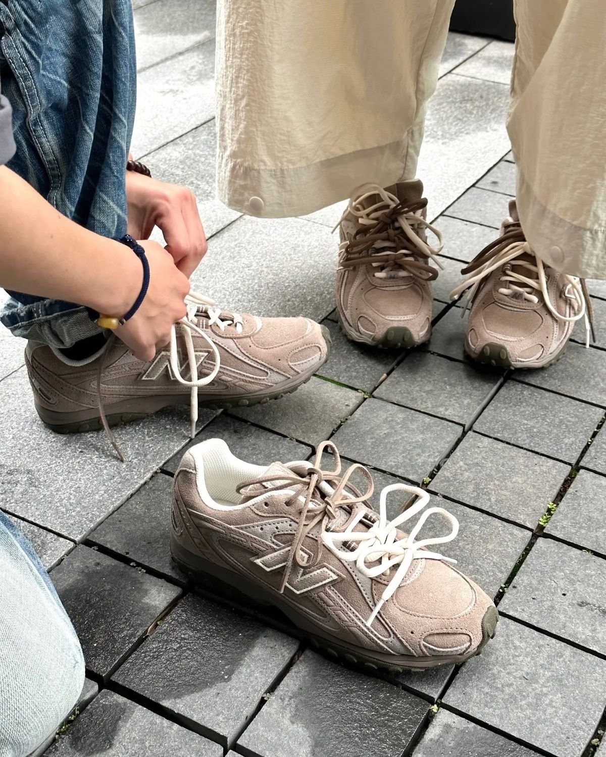 New Balance 204L Mushroom Arid Stone style | Outfit inspiration