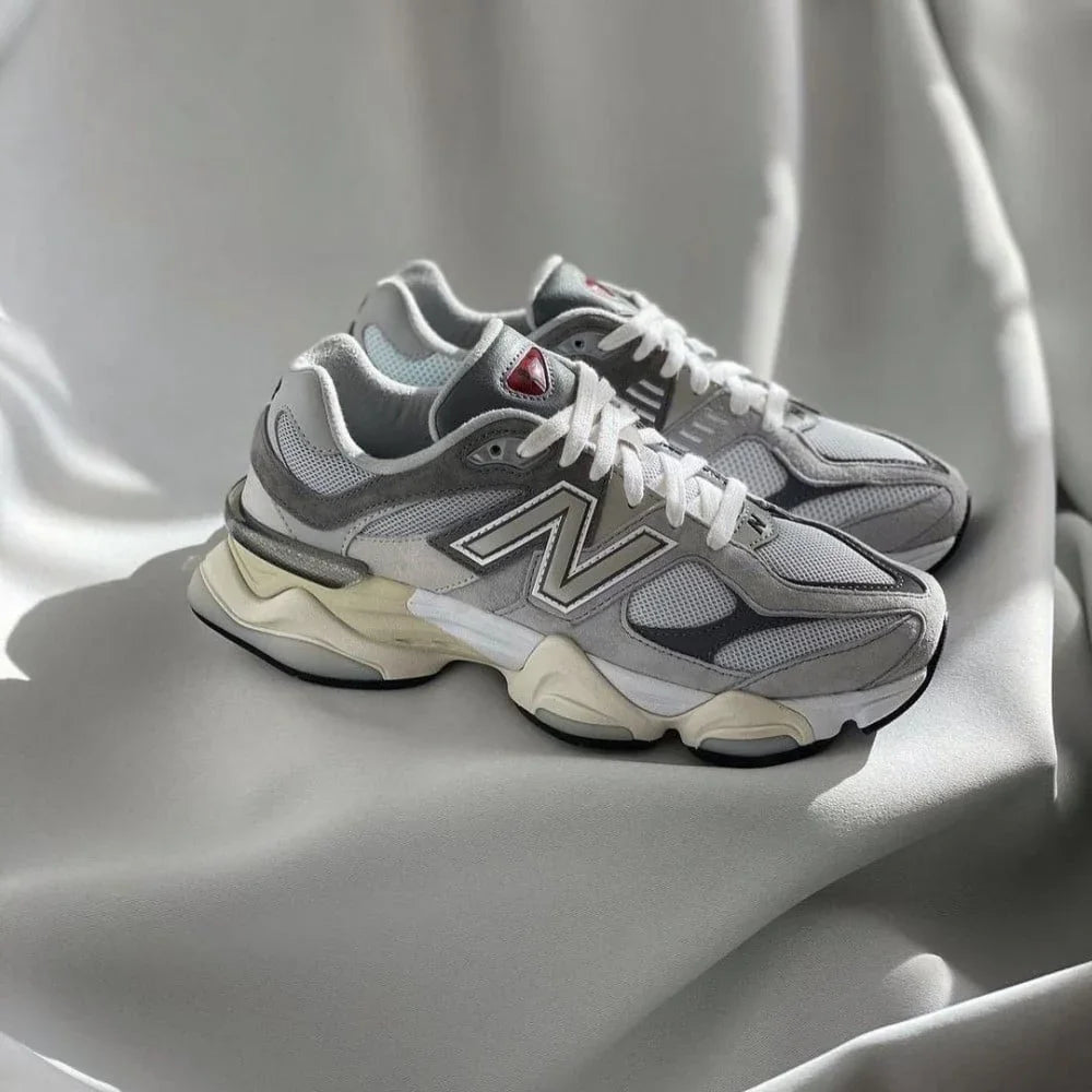 Populaire kleuren van de New Balance 9060 die je in 2025 niet mag missen