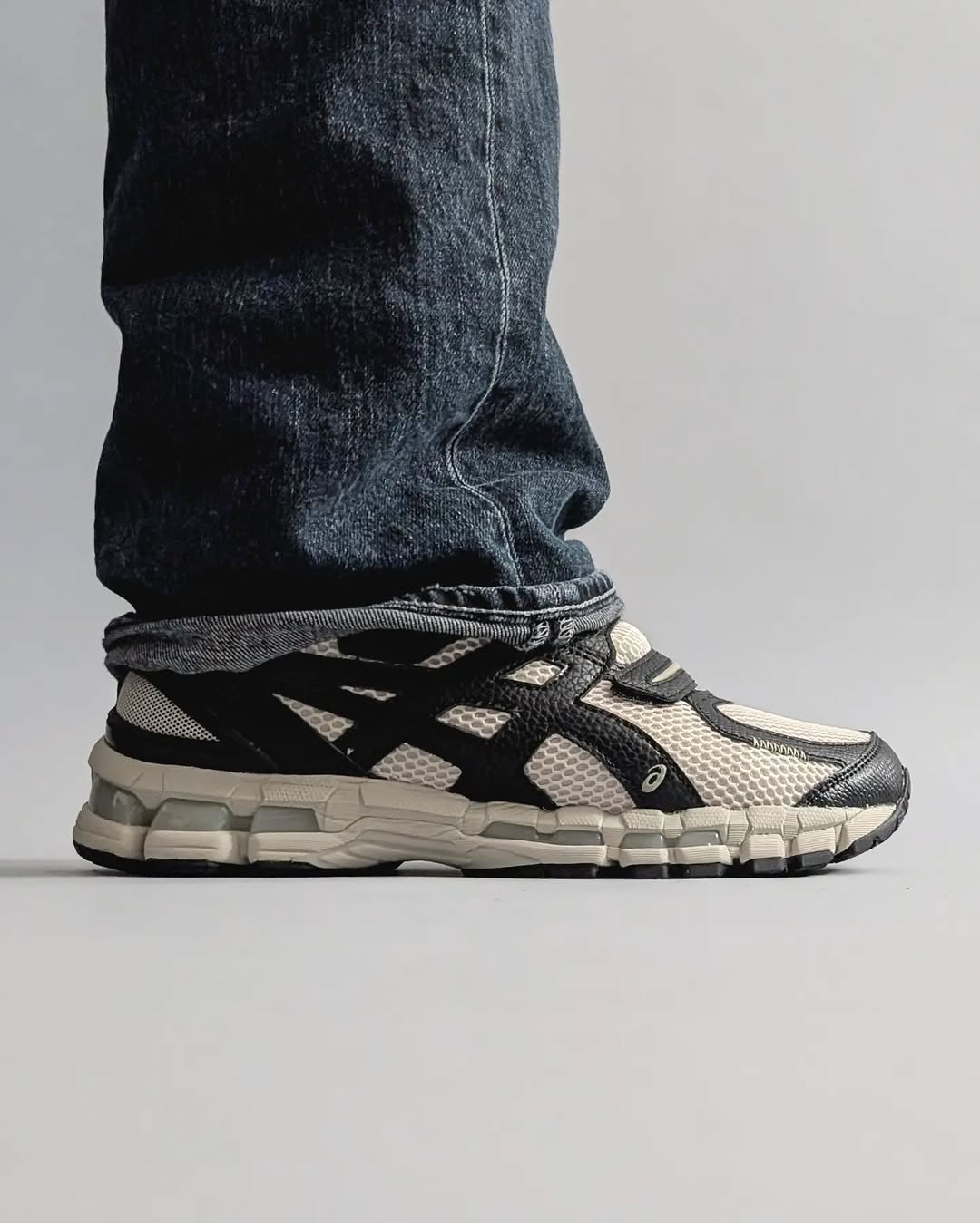 ASICS Gel-Kayano 20 HAL STUDIOS Knochen