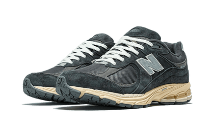 New Balance 2002R Black Dark Grey