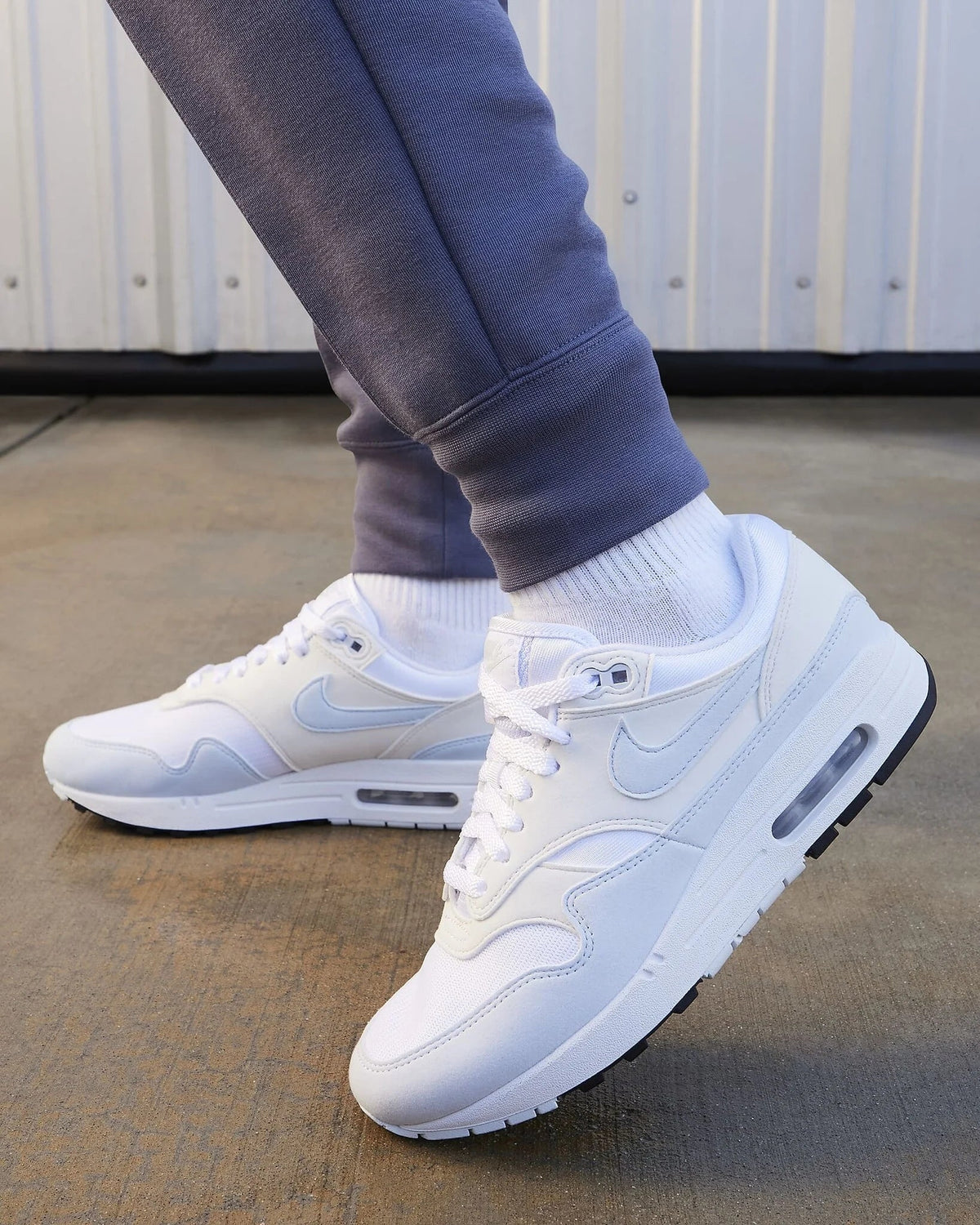 Nike Air Max 1 Fußball Grau