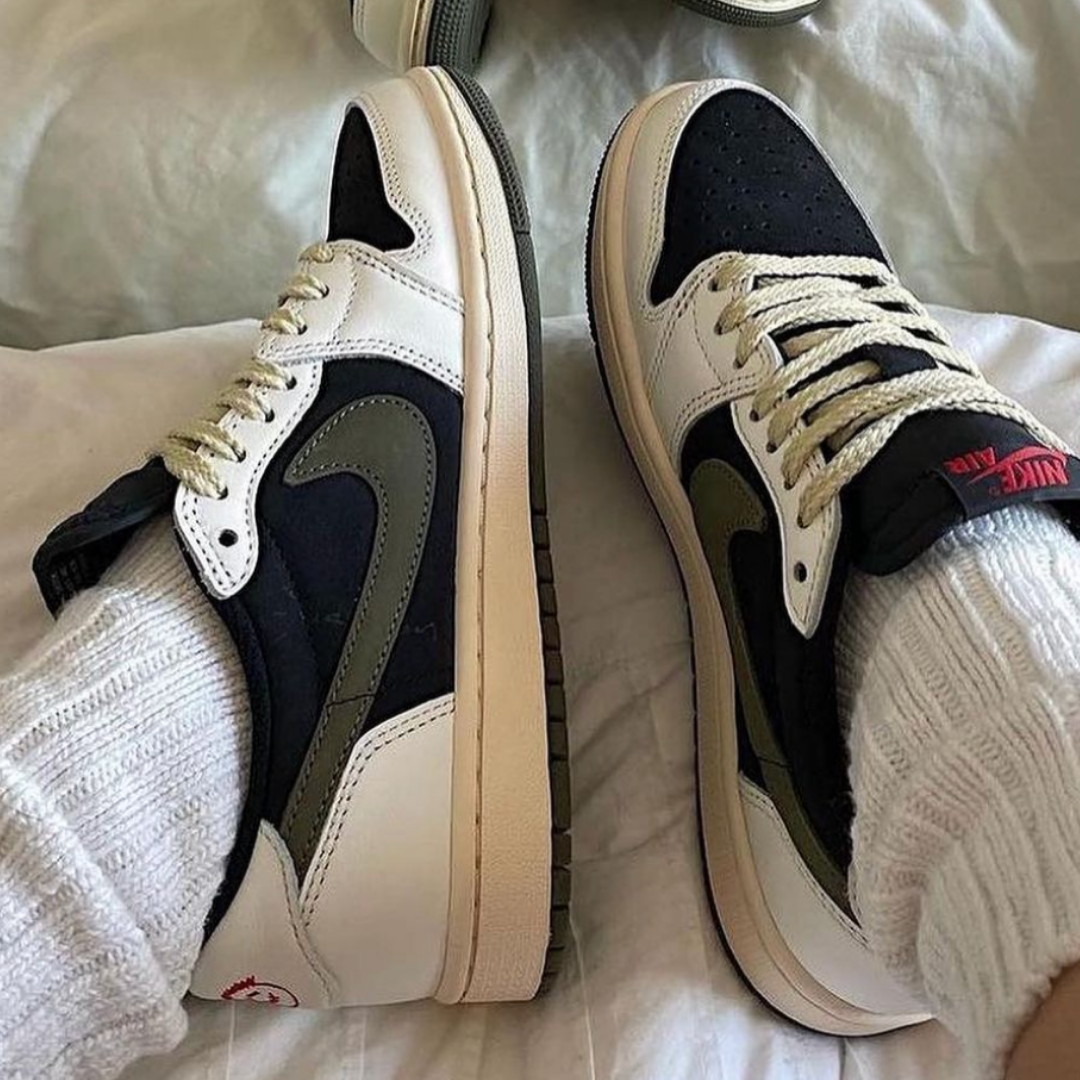 Nike Air Jordan 1 Low Travis Scott Olivgrün