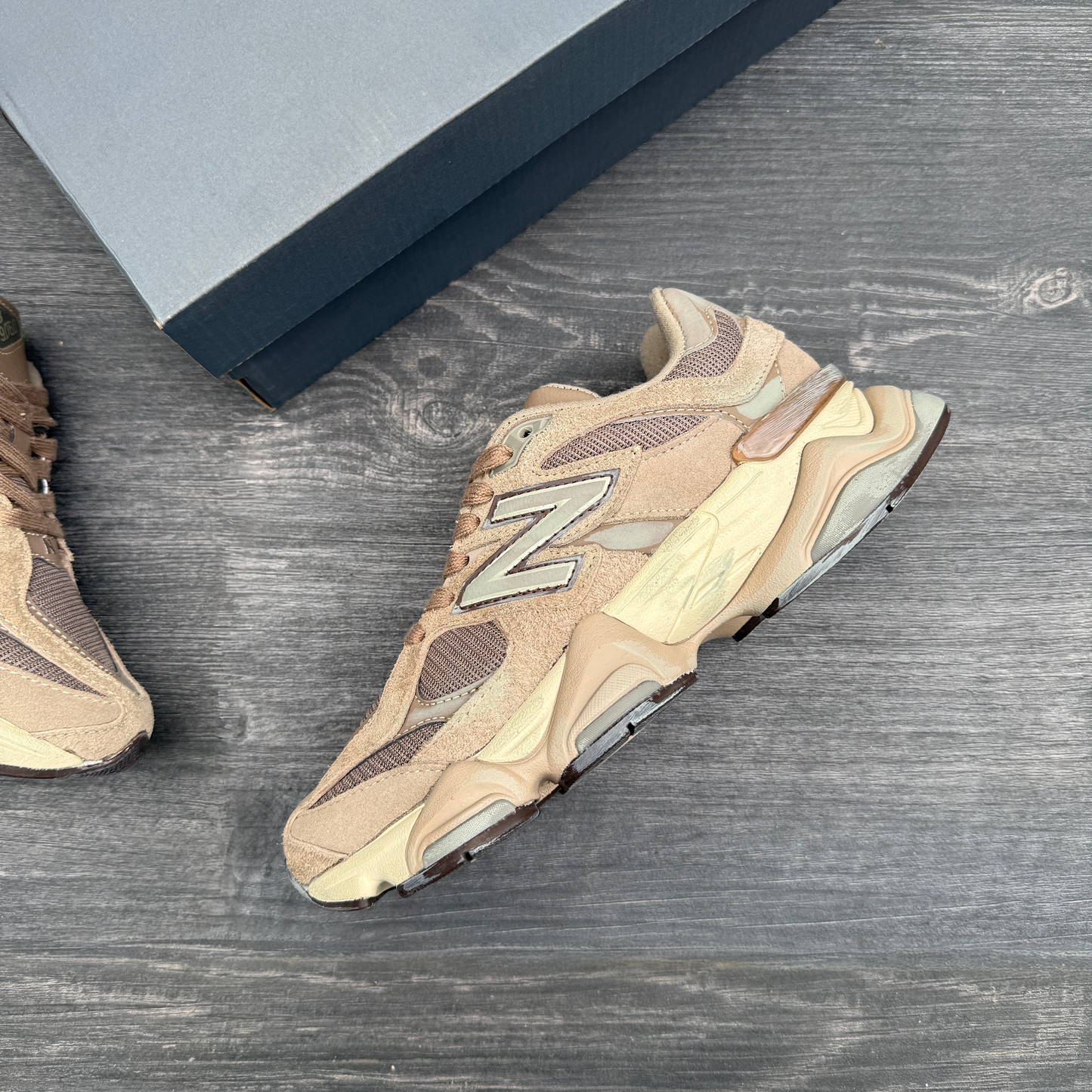 New Balance 9060 Pilz