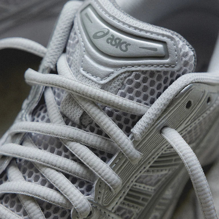 ASICS Gel-Kayano 14 Wolkengrau