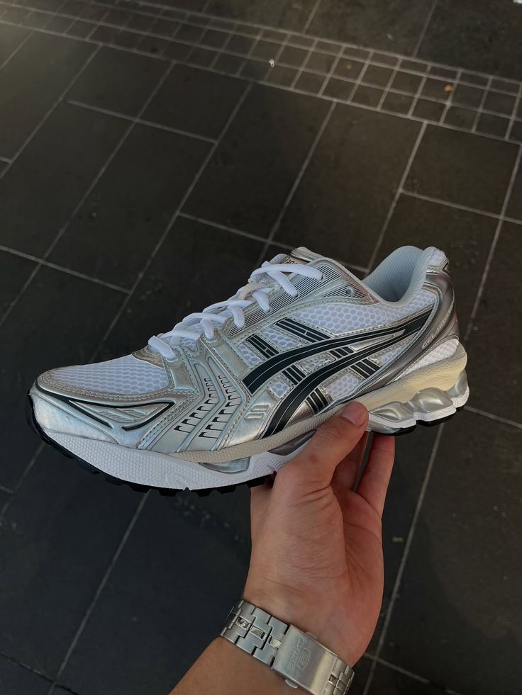 ASICS Gel-Kayano 14 Weiß Graphitgrau