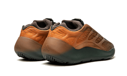 Adidas Yeezy 700 V3 Copper Fade