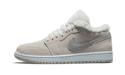 Air Jordan 1 Low SE Sherpa Fleece
