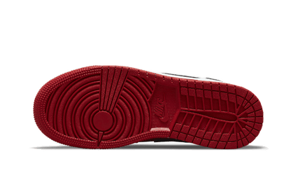 Air Jordan 1 Mid Reverse Bred