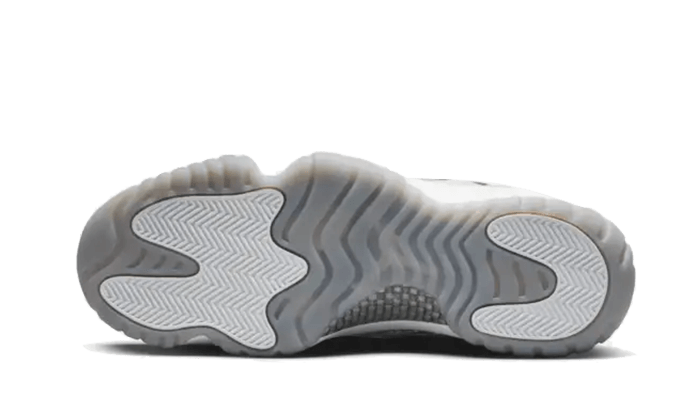 Air Jordan 11 Low IE Helles Erzholzbraun