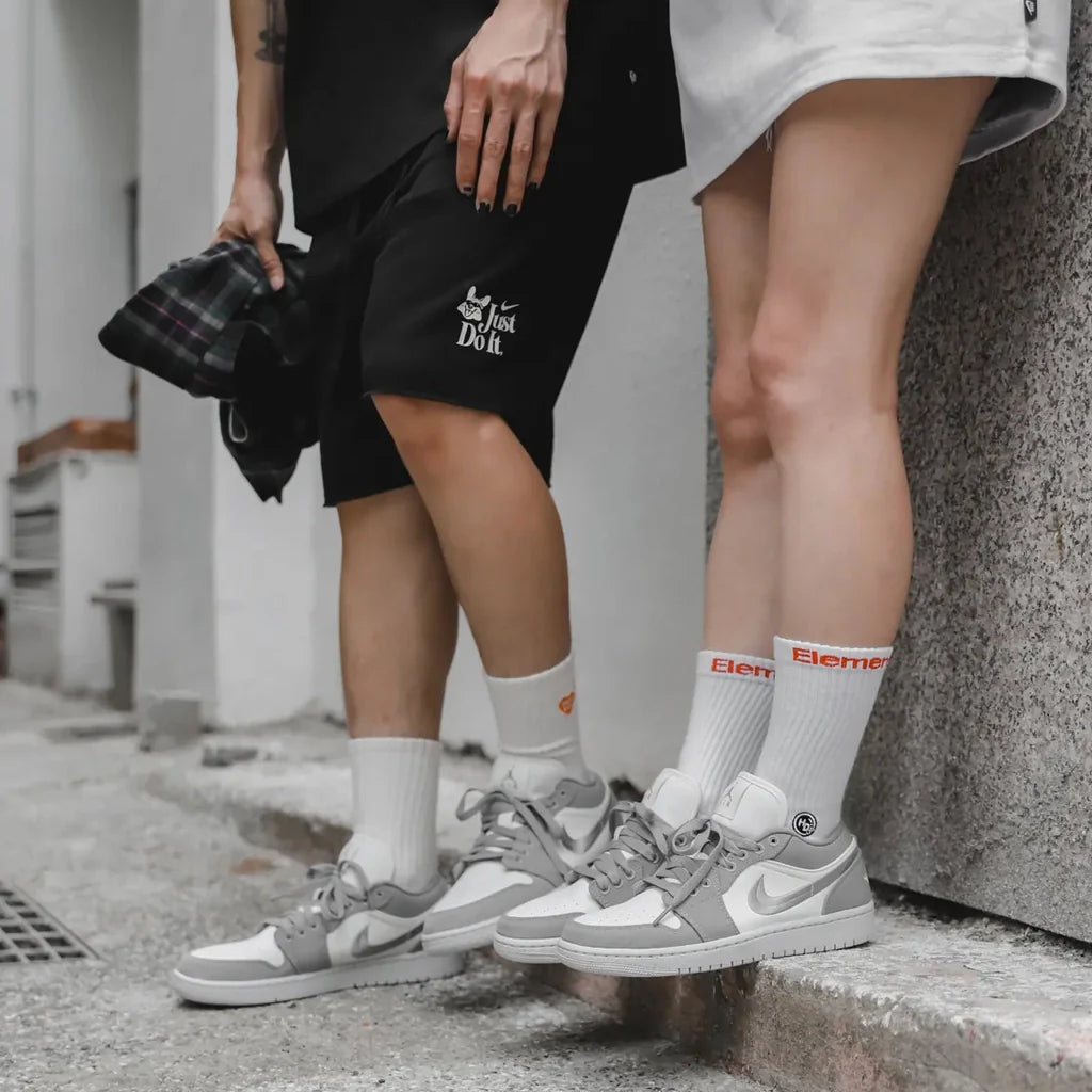 Air Jordan 1 Low SE Light Steel Grey