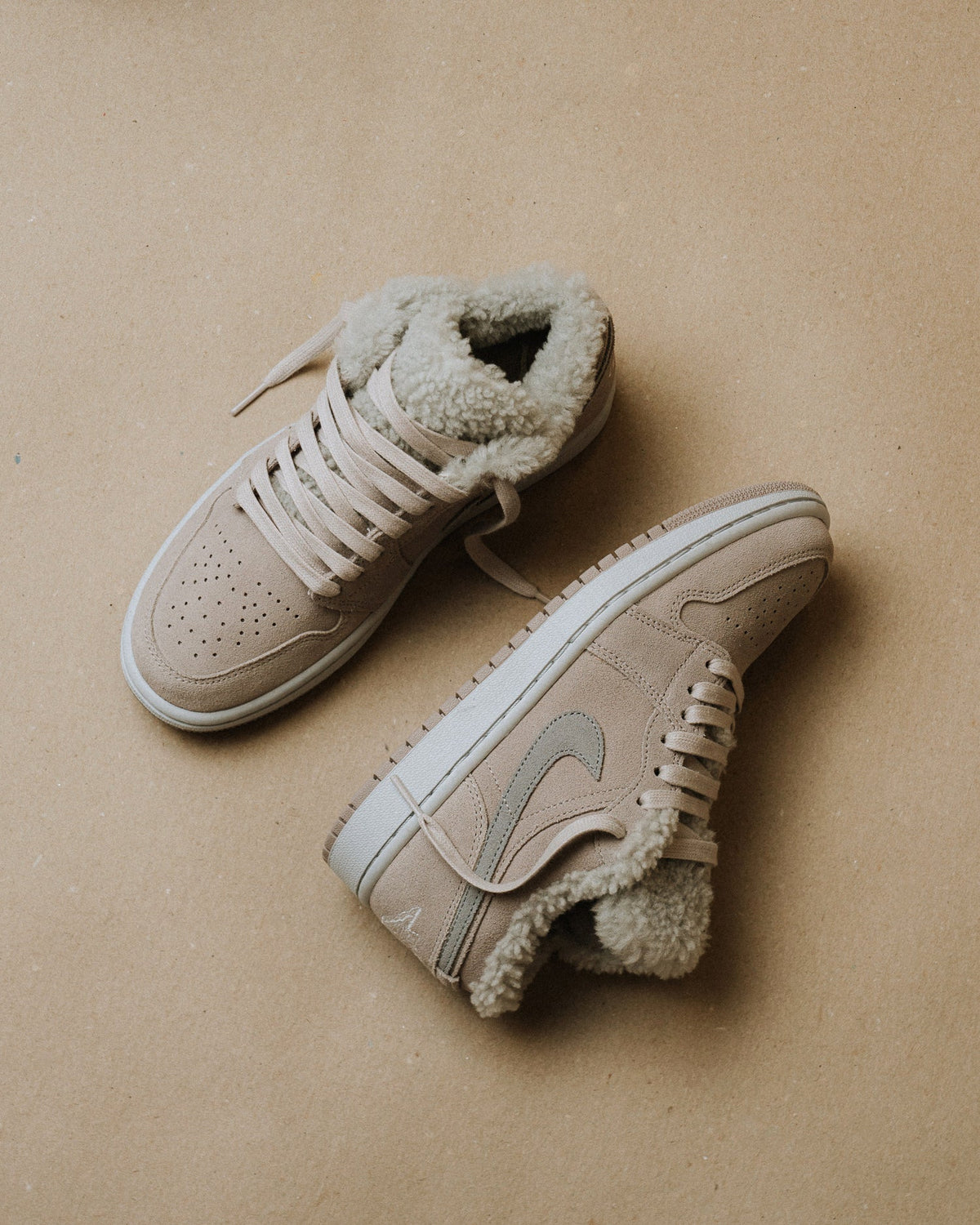 Air Jordan 1 Low SE Sherpa Fleece