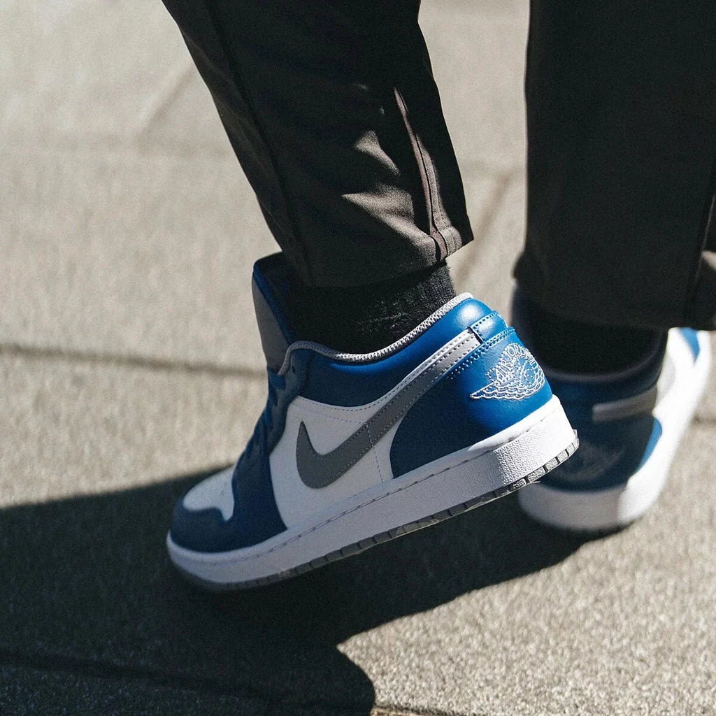 Air Jordan 1 Low True Blue