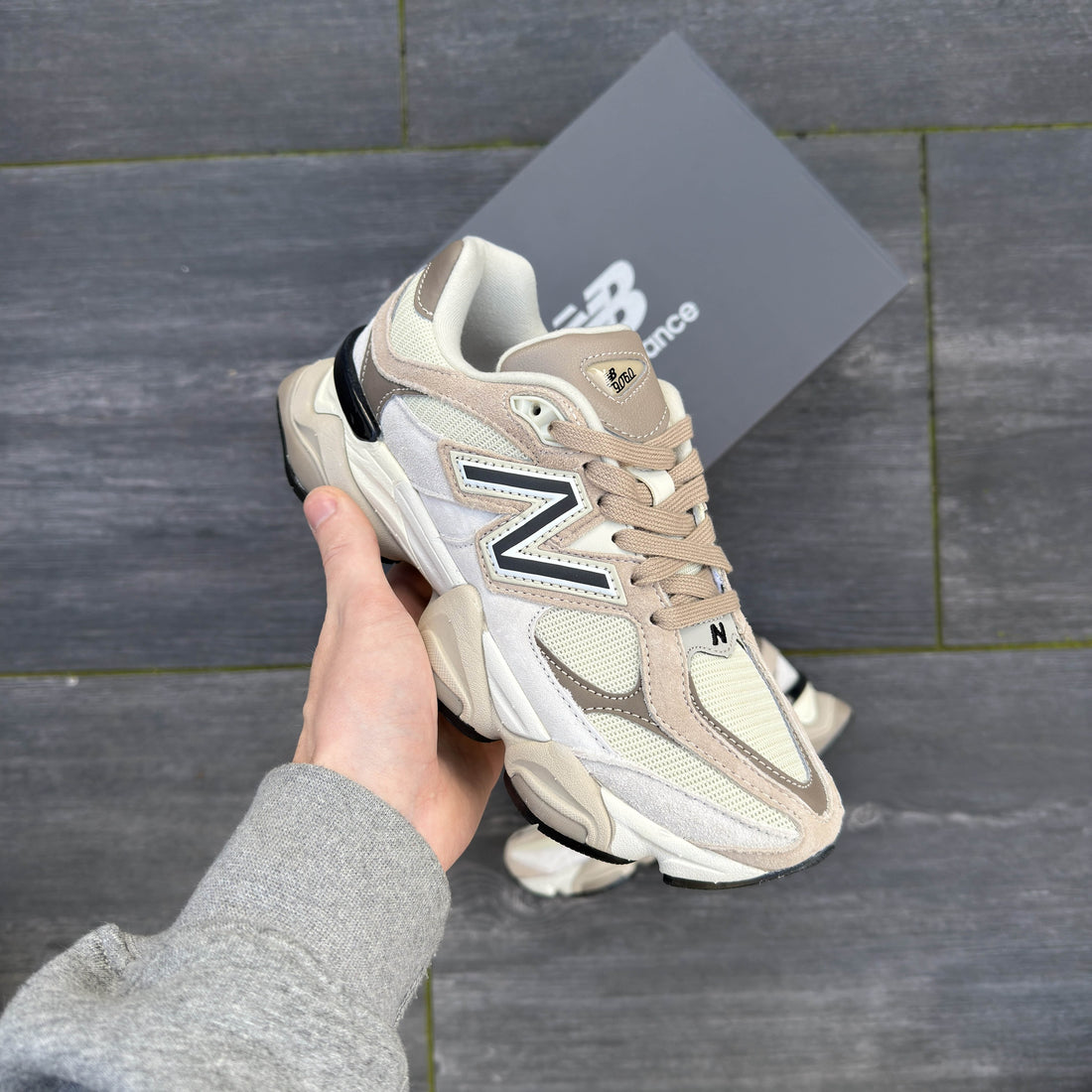 New Balance 9060 Beige Cream