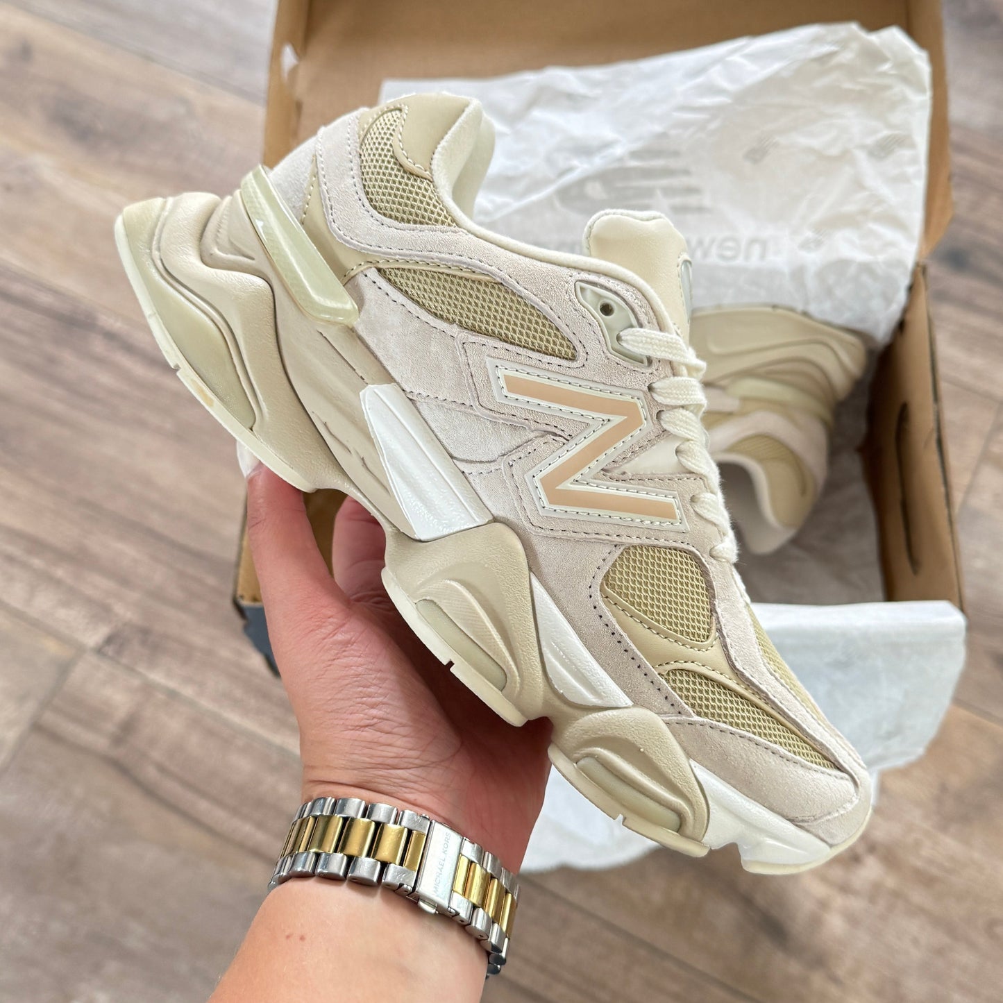 New Balance 9060 Beige
