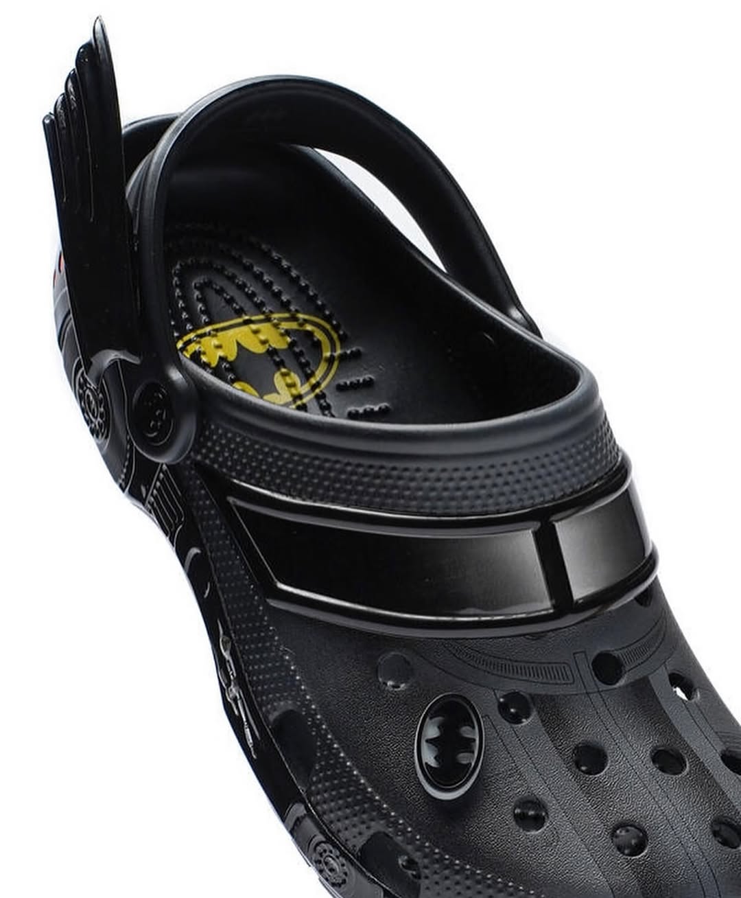 Crocs Classic Clog Batmobile x Batman